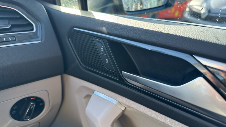 Volkswagen Tiguan 2.0 TSi 180 4Motion SEL 5dr DSG Petrol Estate